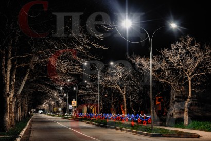 Уличное ограждение световое "Звездные нити" триколор